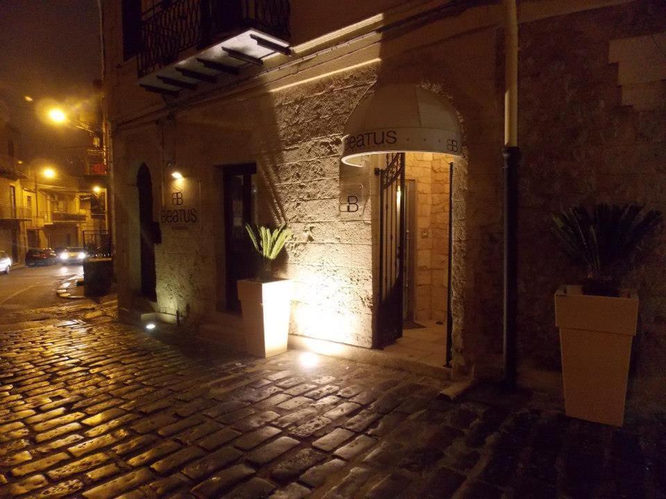 Beatus Suites And Rooms B&B Canicatti Bagian luar foto