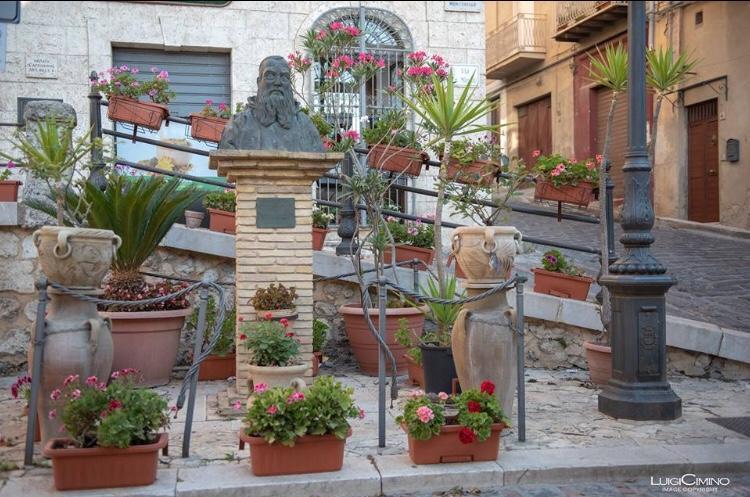 Beatus Suites And Rooms B&B Canicatti Bagian luar foto