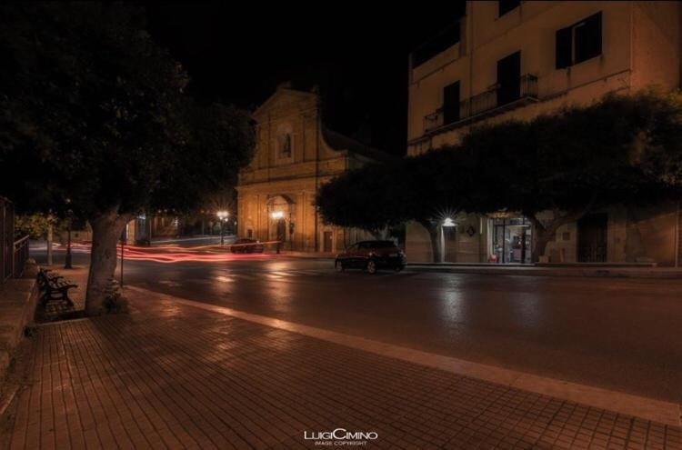 Beatus Suites And Rooms B&B Canicatti Bagian luar foto